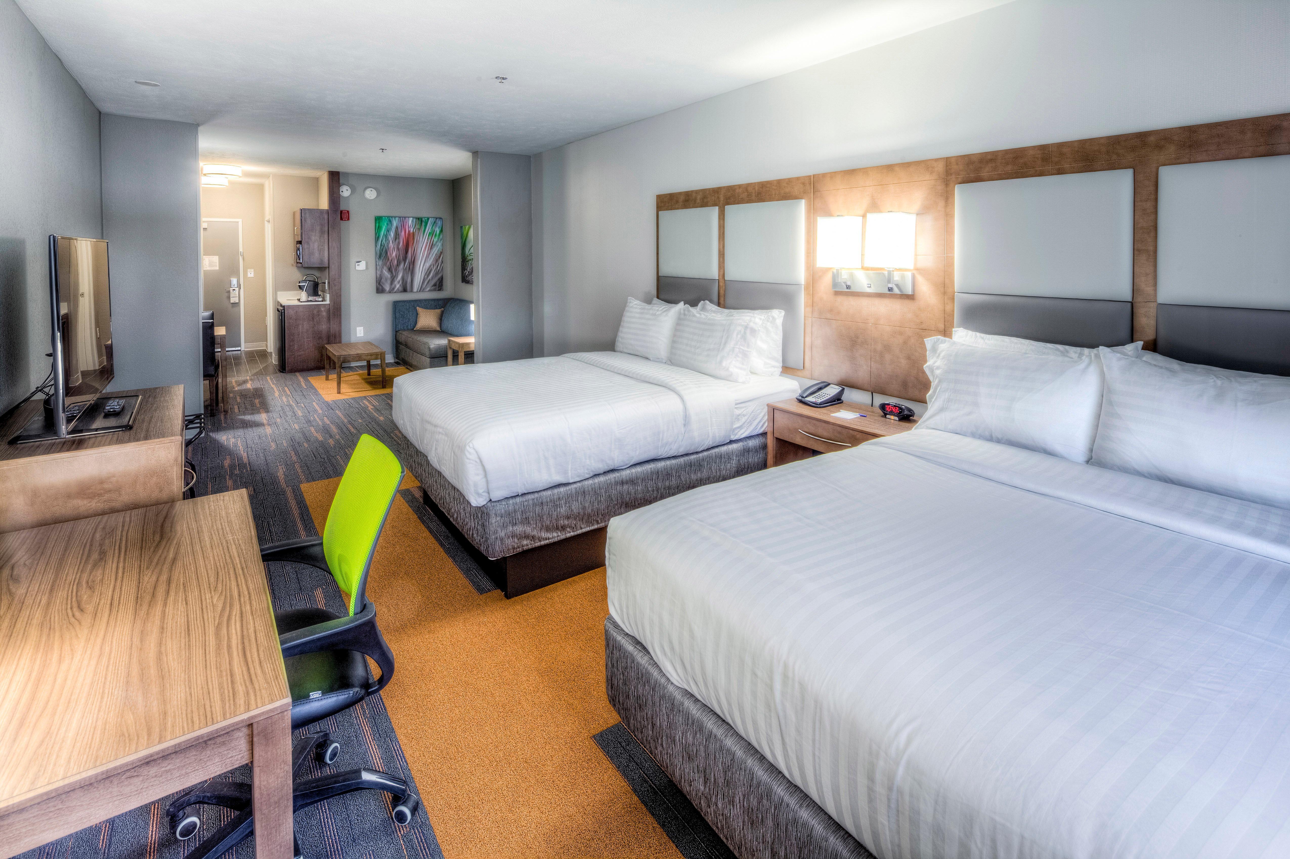 Holiday Inn Express & Suites Cleveland/Westlake By Ihg Eksteriør billede