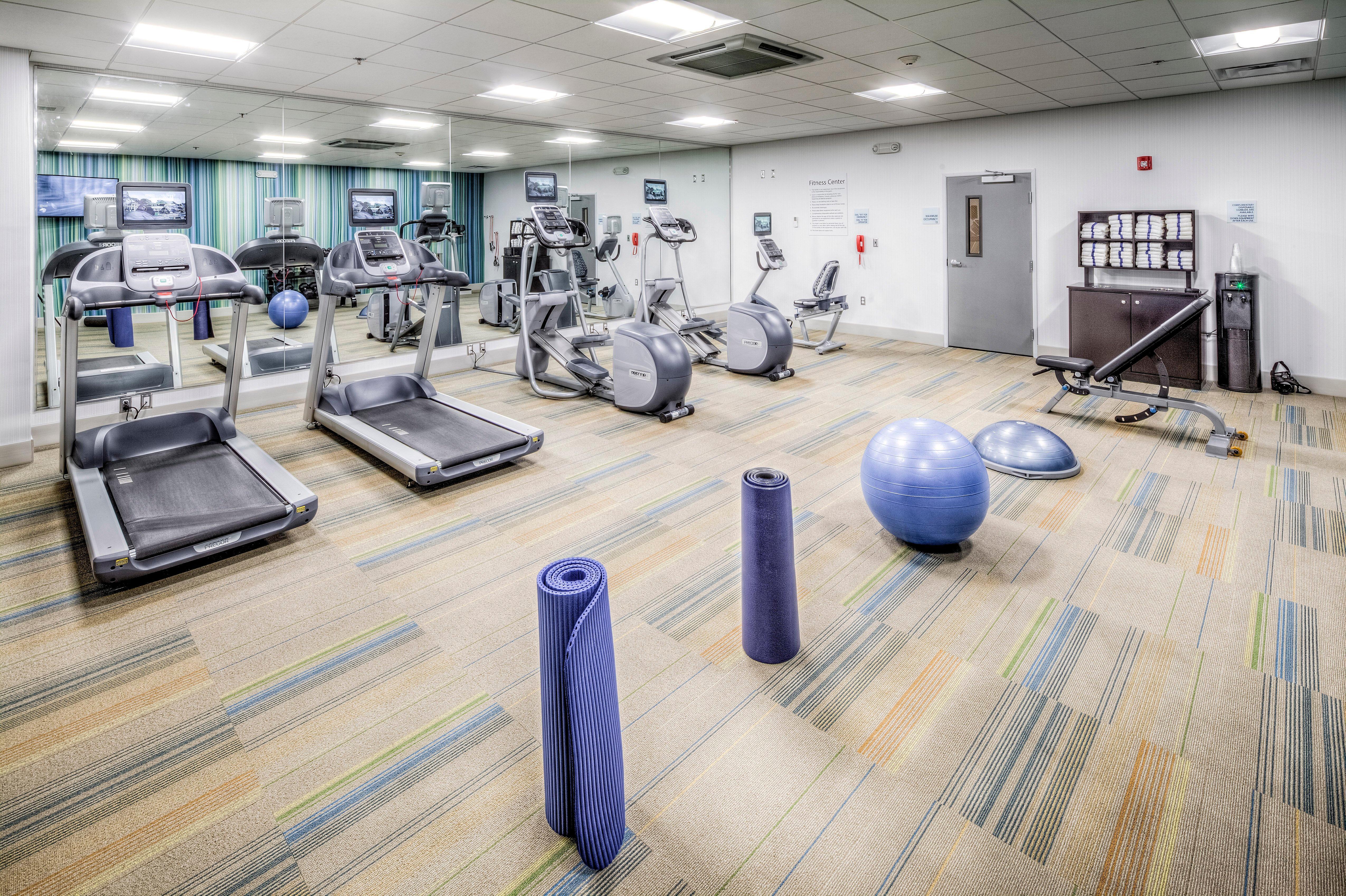 Holiday Inn Express & Suites Cleveland/Westlake By Ihg Eksteriør billede