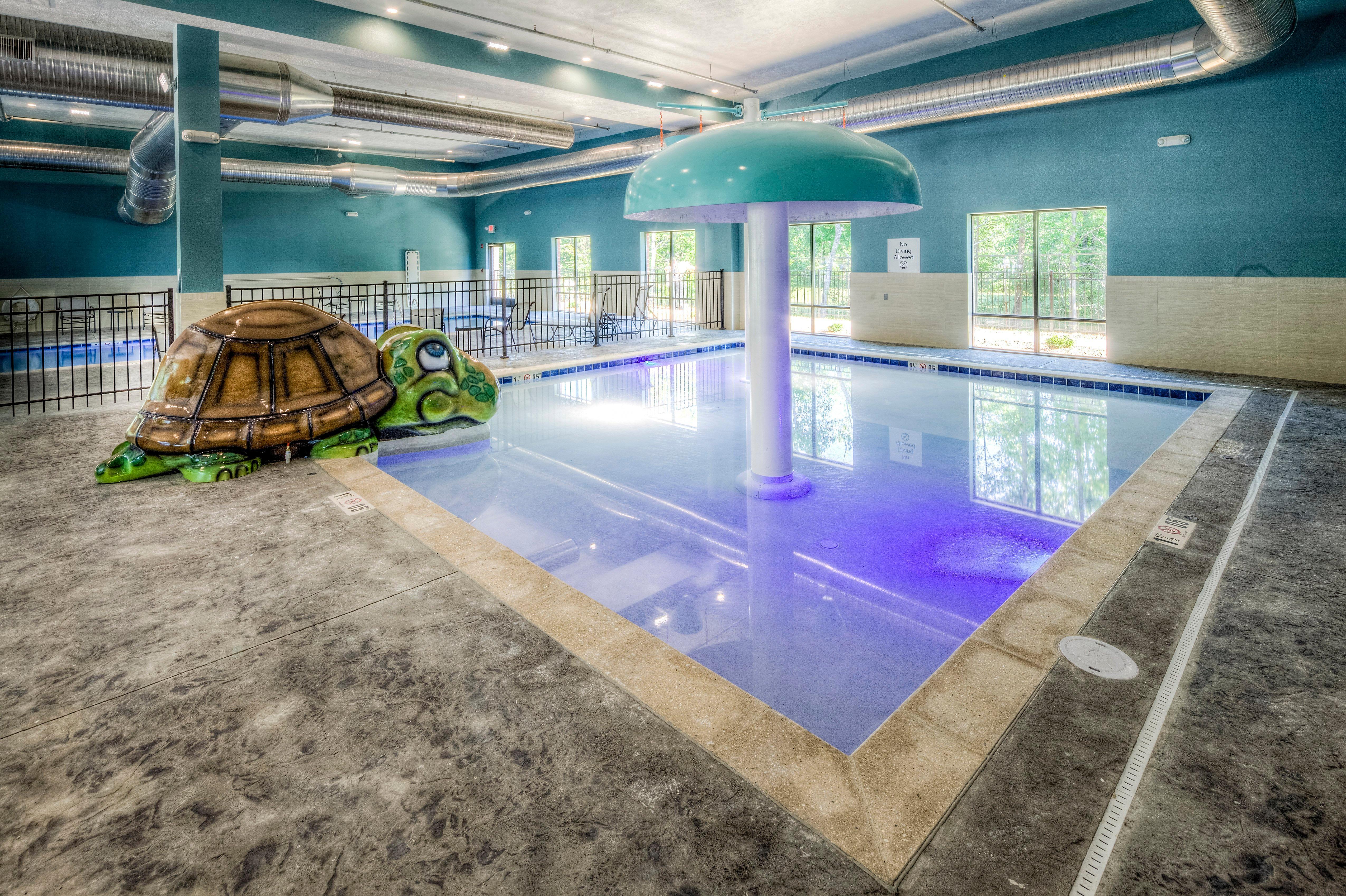 Holiday Inn Express & Suites Cleveland/Westlake By Ihg Eksteriør billede