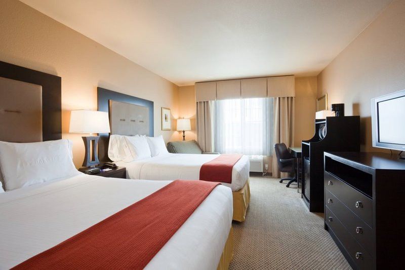 Holiday Inn Express & Suites Cleveland/Westlake By Ihg Eksteriør billede